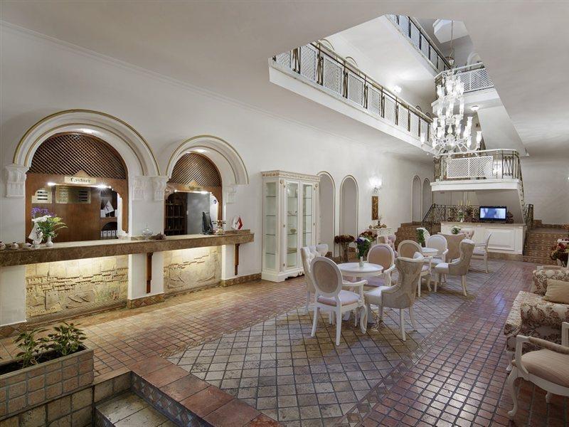 Otel Adalya Port 4*